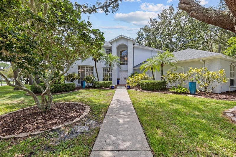 2328 Warwick Dr, Oldsmar, FL 34677