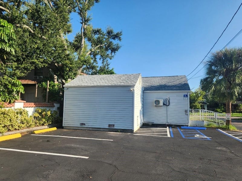 2420 1st Ave, St Petersburg, FL 33713