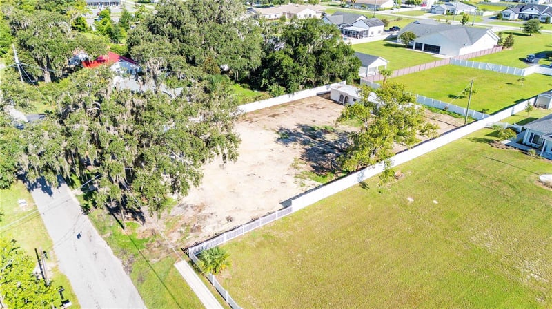 32843 Michigan Ave, San Antonio, FL 33576