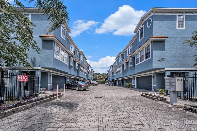 3111 De Leon St #10, Tampa, FL 33609