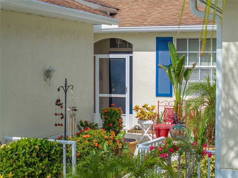 2344 Nantucket Dr #59, Sun City Center, FL 33573