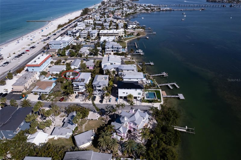 106 11th , Bradenton Beach, FL 34217