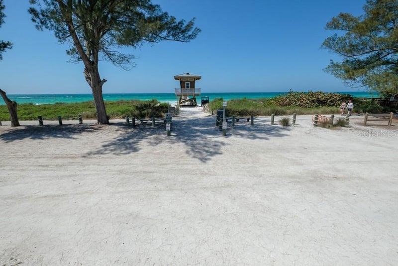 106 11th , Bradenton Beach, FL 34217
