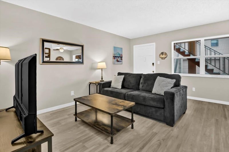 18205 Gulf Blvd, Redington Shores, FL 33708