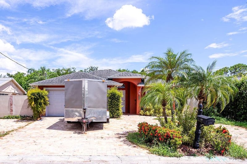 4907 Carlyle Rd, Tampa, FL 33615