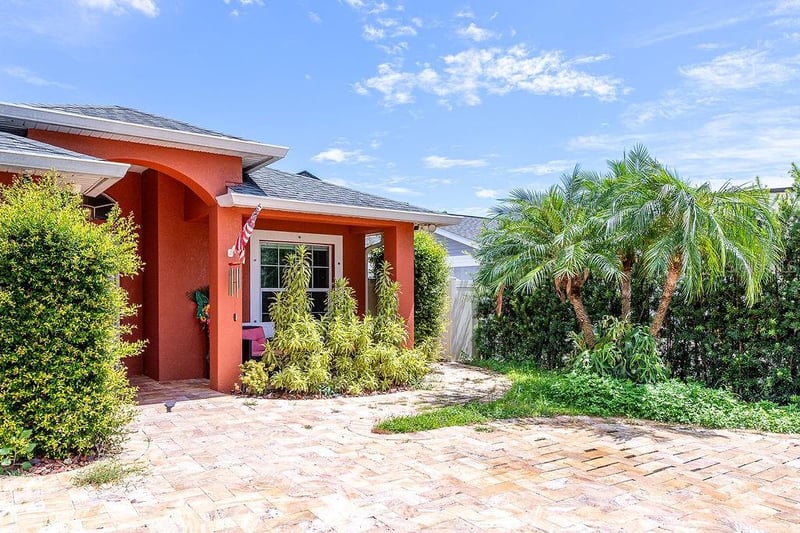 4907 Carlyle Rd, Tampa, FL 33615