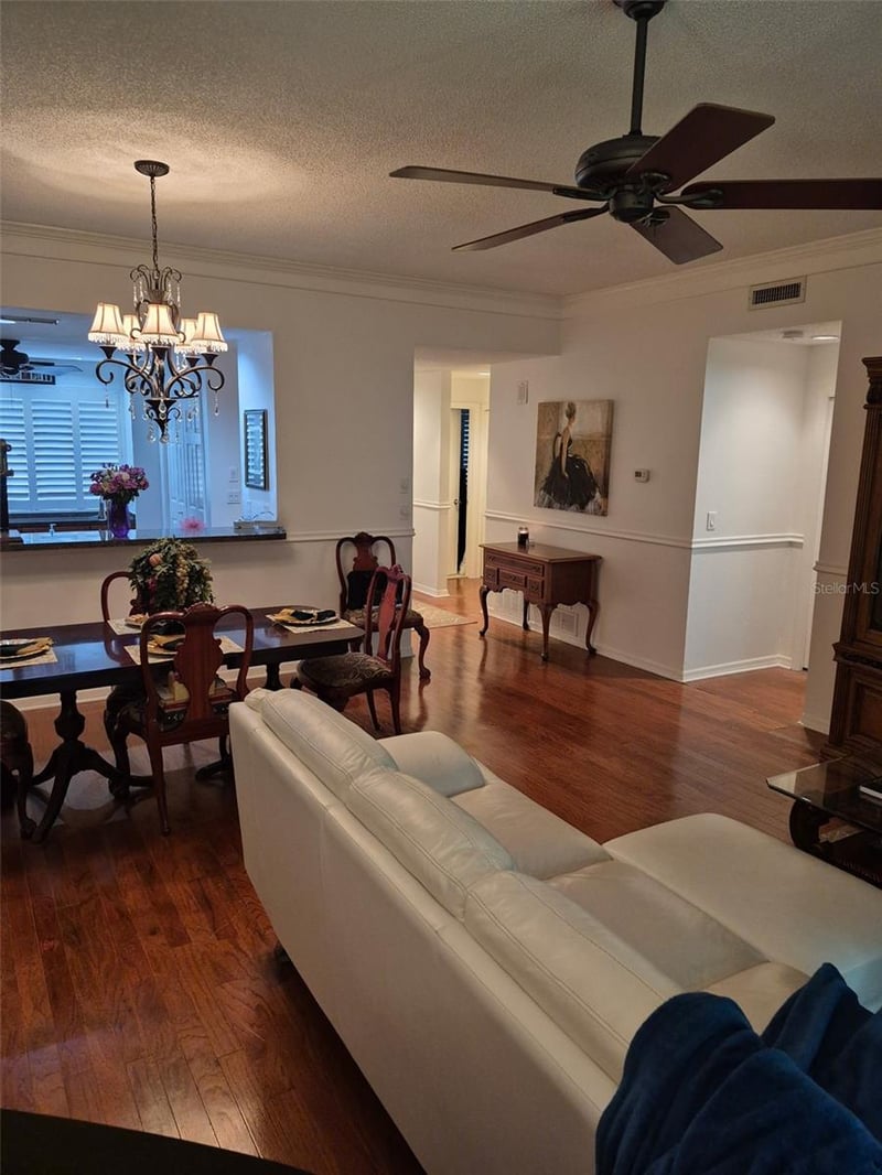 3028 Red Oak Ct #102, Palm Harbor, FL 34684