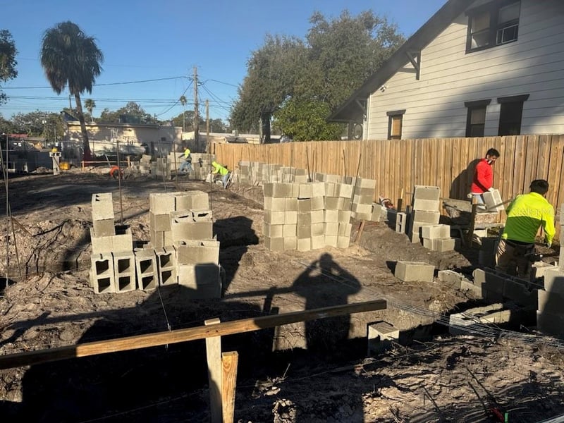 2301 Highland St, St Petersburg, FL 33705