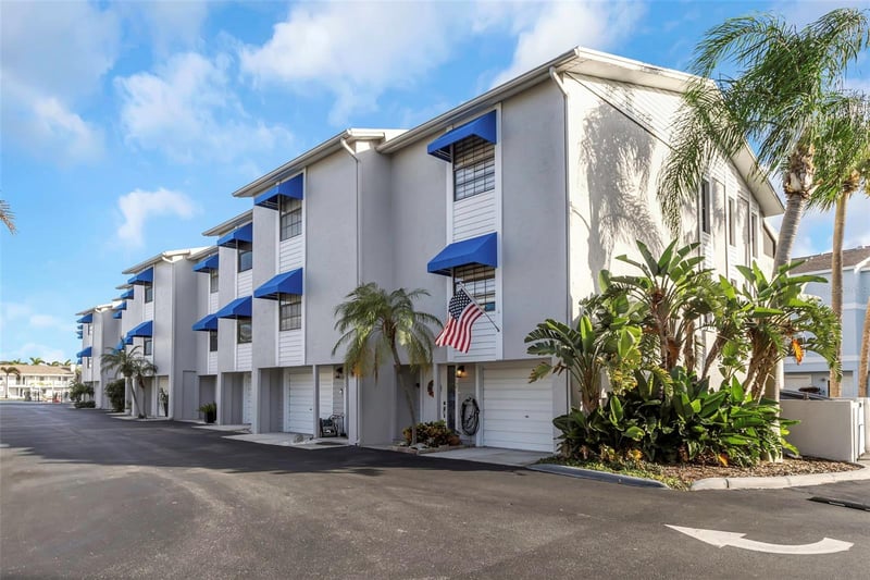 745 Pinellas Bayway #207, Tierra Verde, FL 33715
