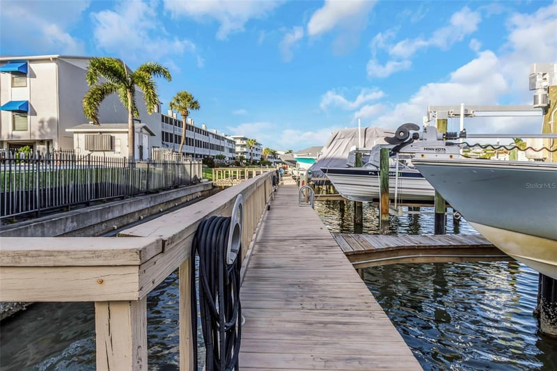 745 Pinellas Bayway #207, Tierra Verde, FL 33715
