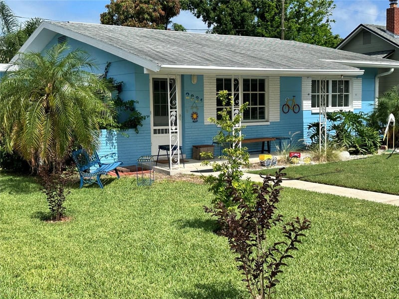 2831 Clinton St, Gulfport, FL 33707