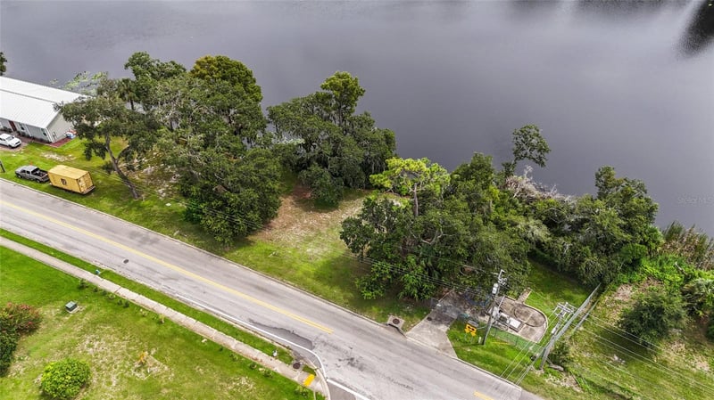 Riverhills Dr, Temple Terrace, FL 33617