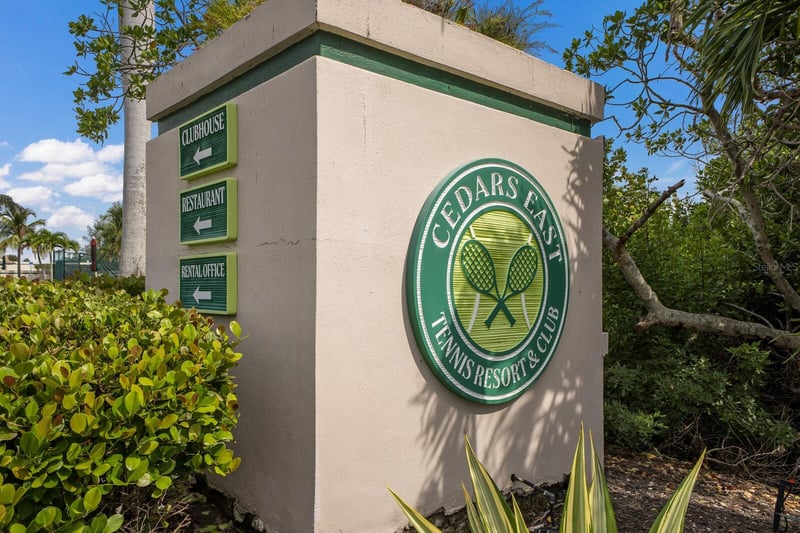 847 Evergreen Way, Longboat Key, FL 34228