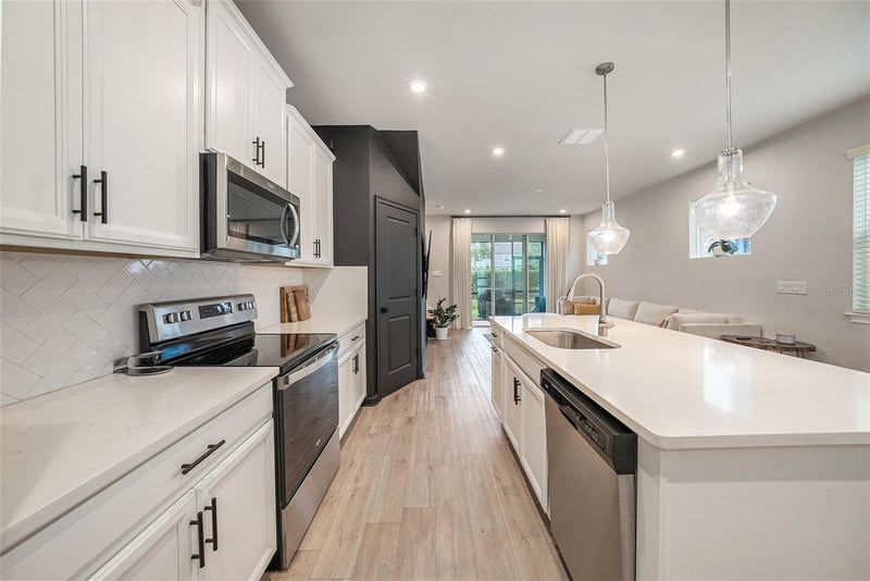 5521 Brooklet Woods Dr, Wesley Chapel, FL 33545