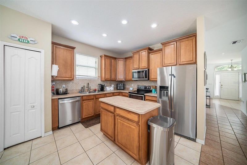 12045 Colony Lakes Blvd, New Port Richey, FL 34654