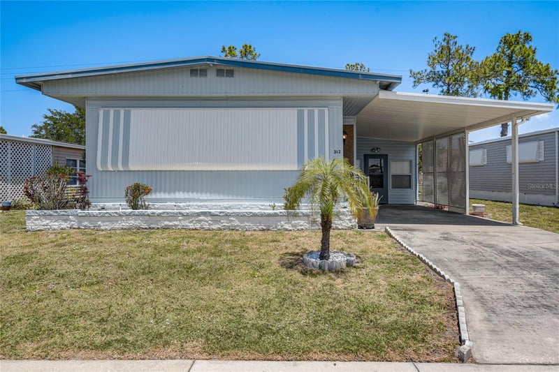 5619 Bayshore Rd #312, Palmetto, FL 34221