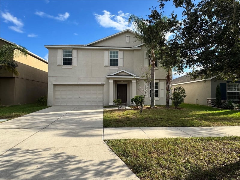 10013 Crested Fringe Dr, Riverview, FL 33578