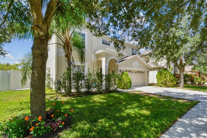 10621 Lucaya Dr, Tampa, FL 33647