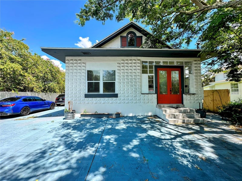 3105 Spruce St, Tampa, FL 33607