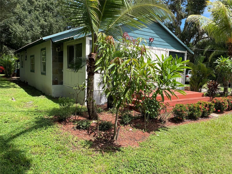 3816 Lone Oak Rd, Plant City, FL 33567