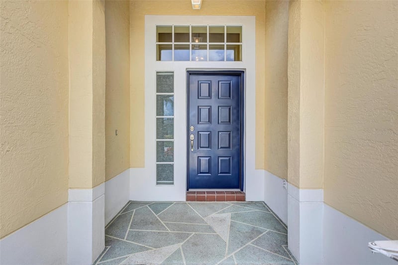 811 Staffordshire , Sun City Center, FL 33573