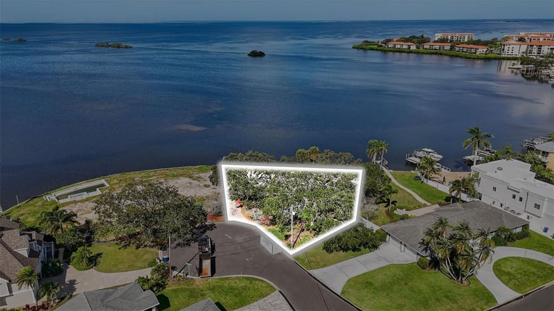 508 Driftwood Cir, Palm Harbor, FL 34683