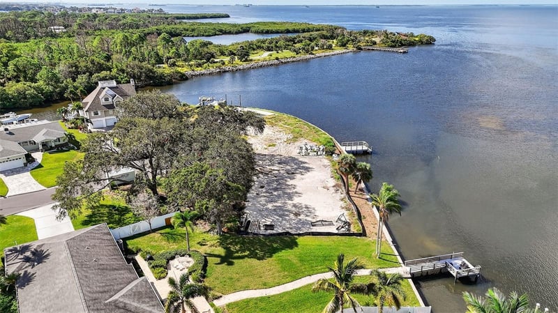 508 Driftwood Cir, Palm Harbor, FL 34683