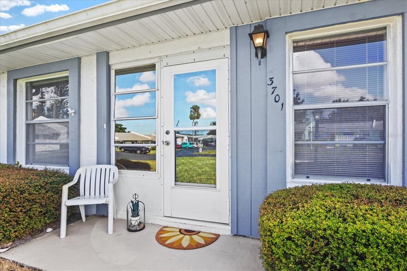 3701 39th St, Bradenton, FL 34205