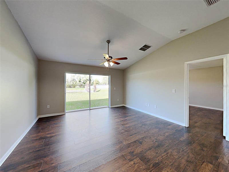 3606 Harvest Orchard Dr, Plant City, FL 33567