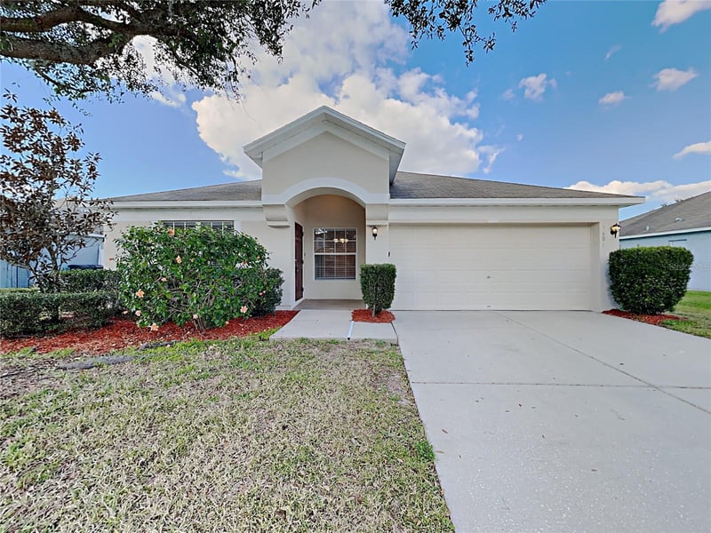 3606 Harvest Orchard Dr, Plant City, FL 33567