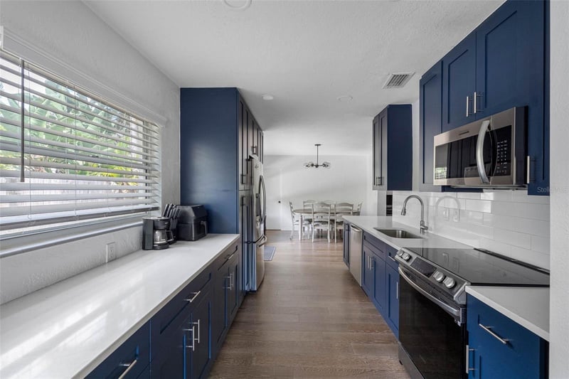 7101 4th Ave, St Petersburg, FL 33710