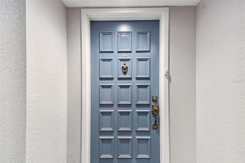 6372 Palma Del Mar Blvd #605, St Petersburg, FL 33715