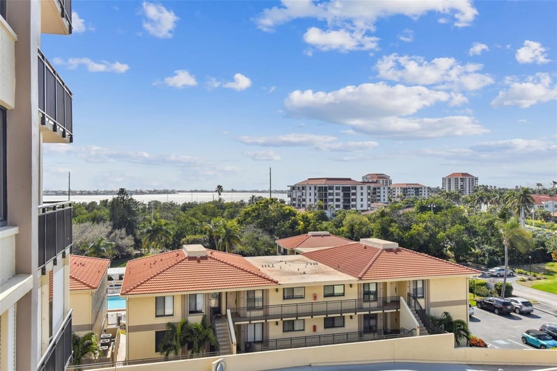 6372 Palma Del Mar Blvd #605, St Petersburg, FL 33715