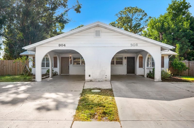 904 66th Ave, Bradenton, FL 34207