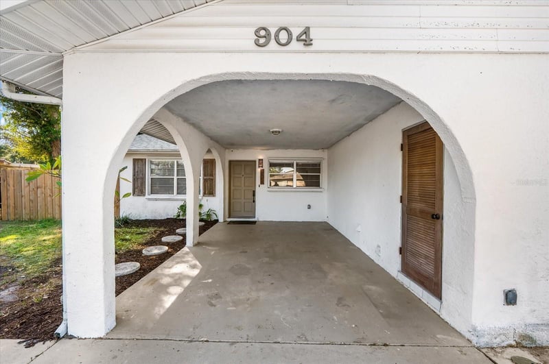 904 66th Ave, Bradenton, FL 34207