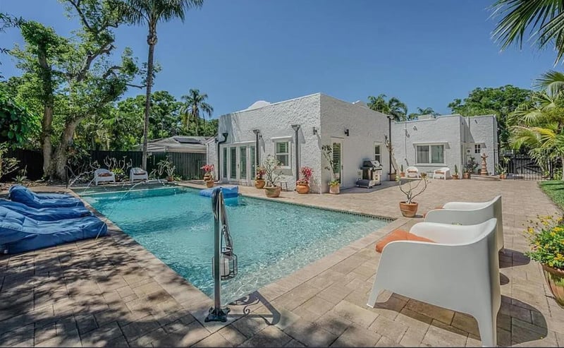 1175 Jackson Rd, Clearwater, FL 33755
