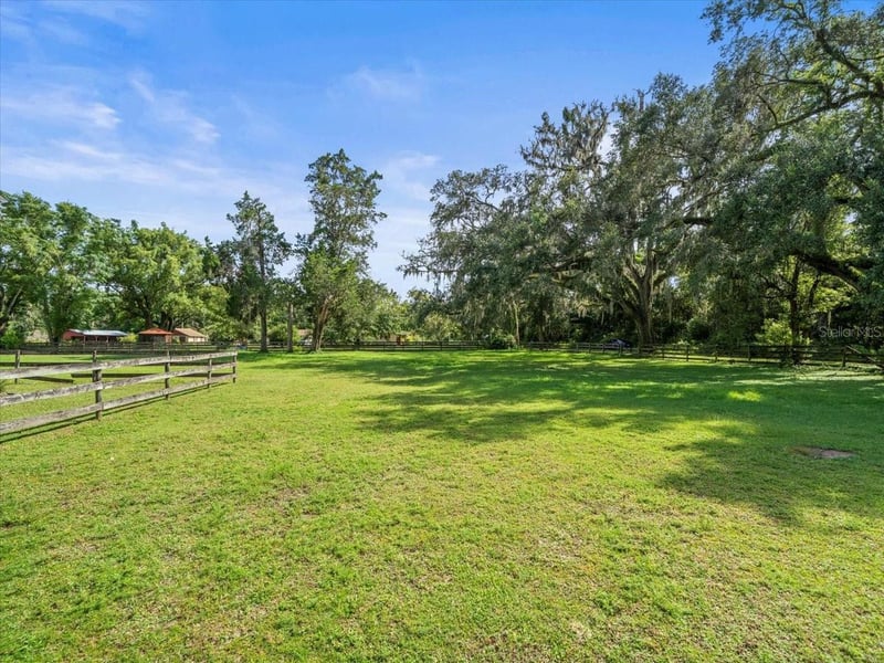 18750 Kuka Ln, Spring Hill, FL 34610
