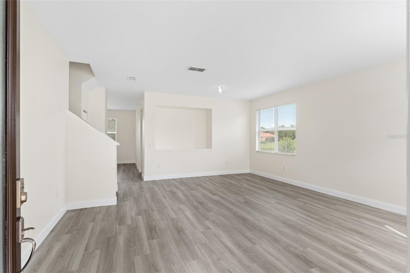 5424 Hammock View Ln, Apollo Beach, FL 33572