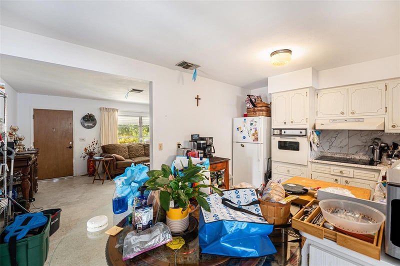 2066 High Ridge Dr, Clearwater, FL 33763