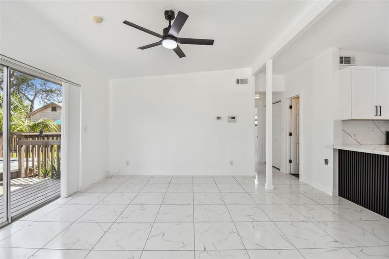 1600 Delaware Ave, St Petersburg, FL 33703