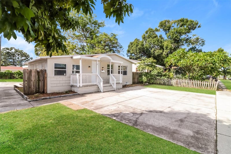 2626 15th Ave, St Petersburg, FL 33713