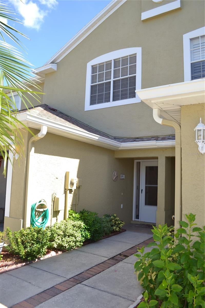 11135 Kapok Grand Cir, Madeira Beach, FL 33708