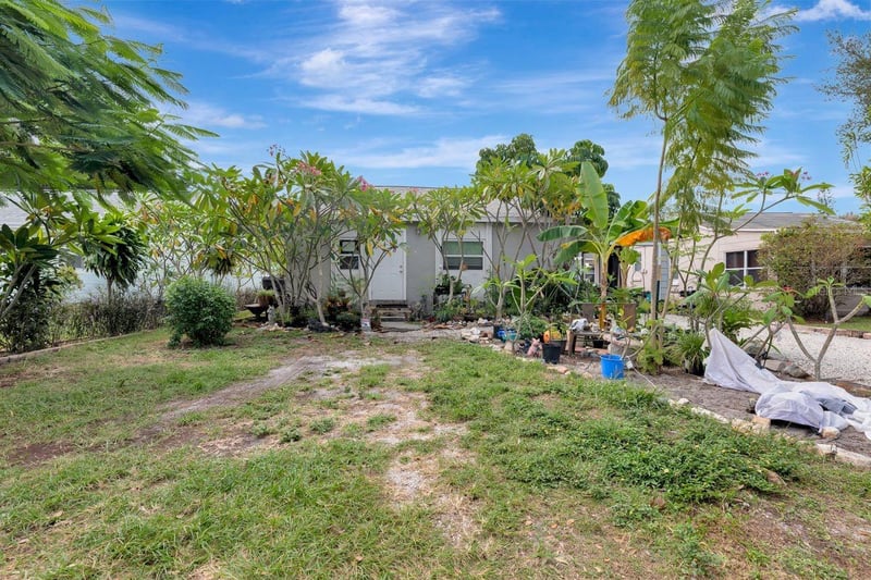 3278 56th Ave, St Petersburg, FL 33714