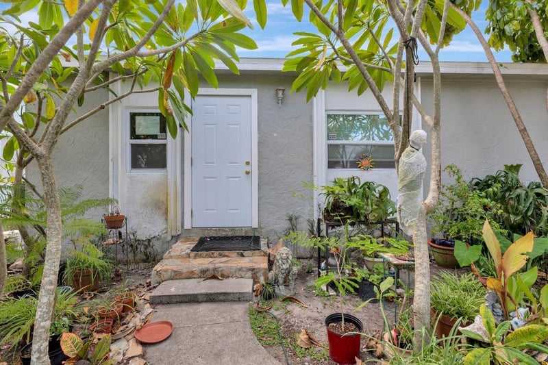 3278 56th Ave, St Petersburg, FL 33714