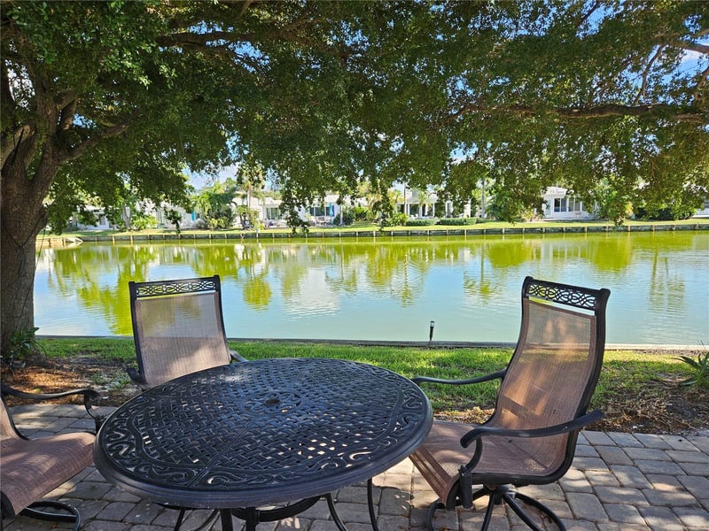620 Spanish Dr, Longboat Key, FL 34228