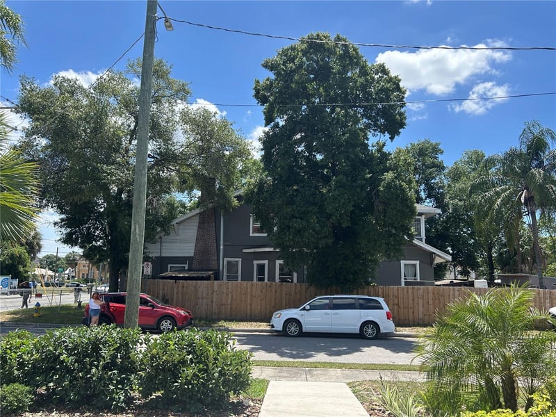3008 Nebraska Ave, Tampa, FL 33603