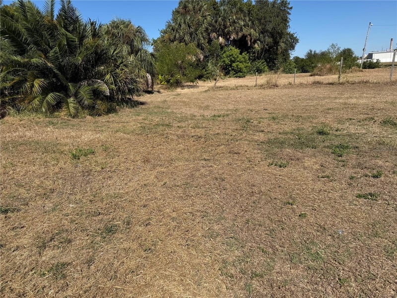 601 Flamingo Dr, Apollo Beach, FL 33572