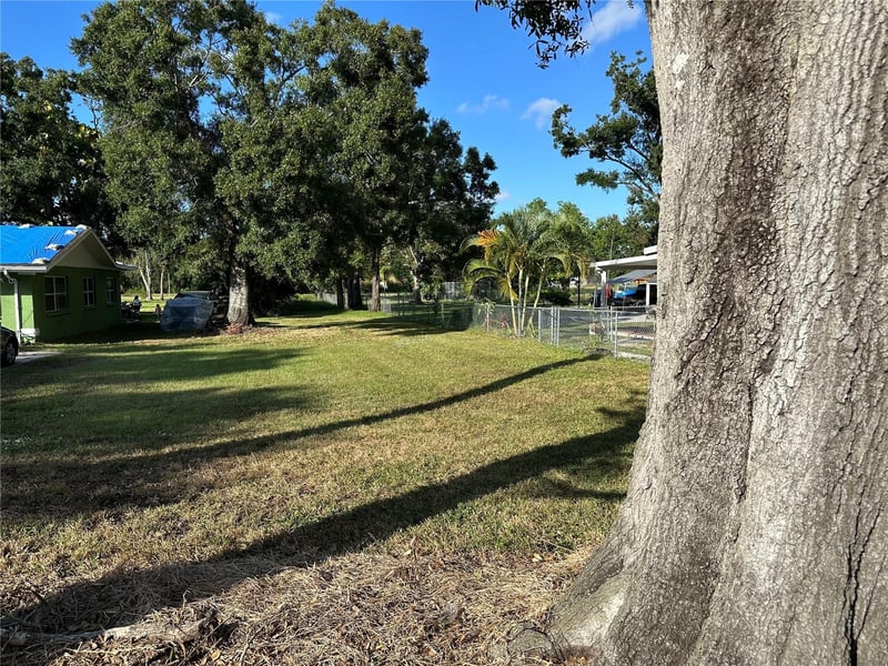 302 12th St, Palmetto, FL 34221