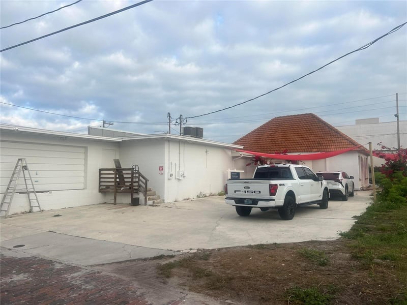 856 2nd Ave, St Petersburg, FL 33701