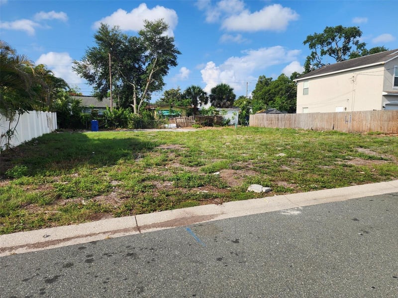 1748 31st Ave, St Petersburg, FL 33713